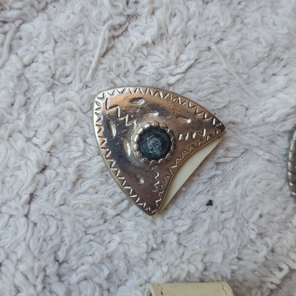 Hardware For Belt - Picture 5 of 5